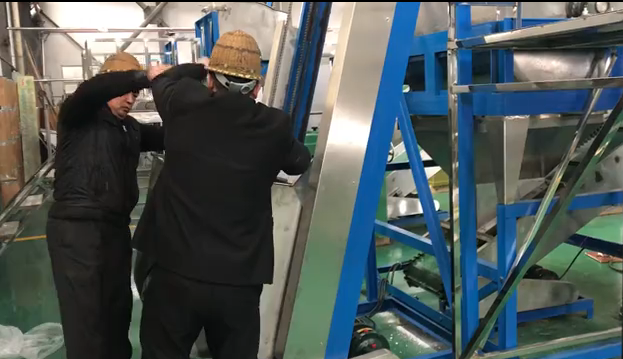 凝（níng）固以後（hòu）的化工原（yuán）料如何溶解